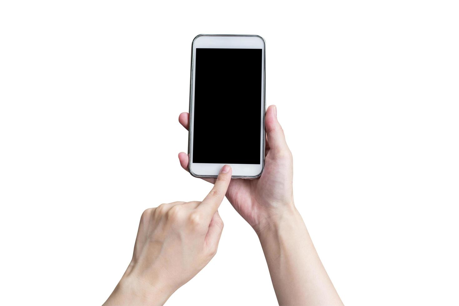 hand använder sig av telefon på isolerat vit. kvinna hand rörande telefon på isolerat med klippning väg. hand spelar telefon på isolerat. foto
