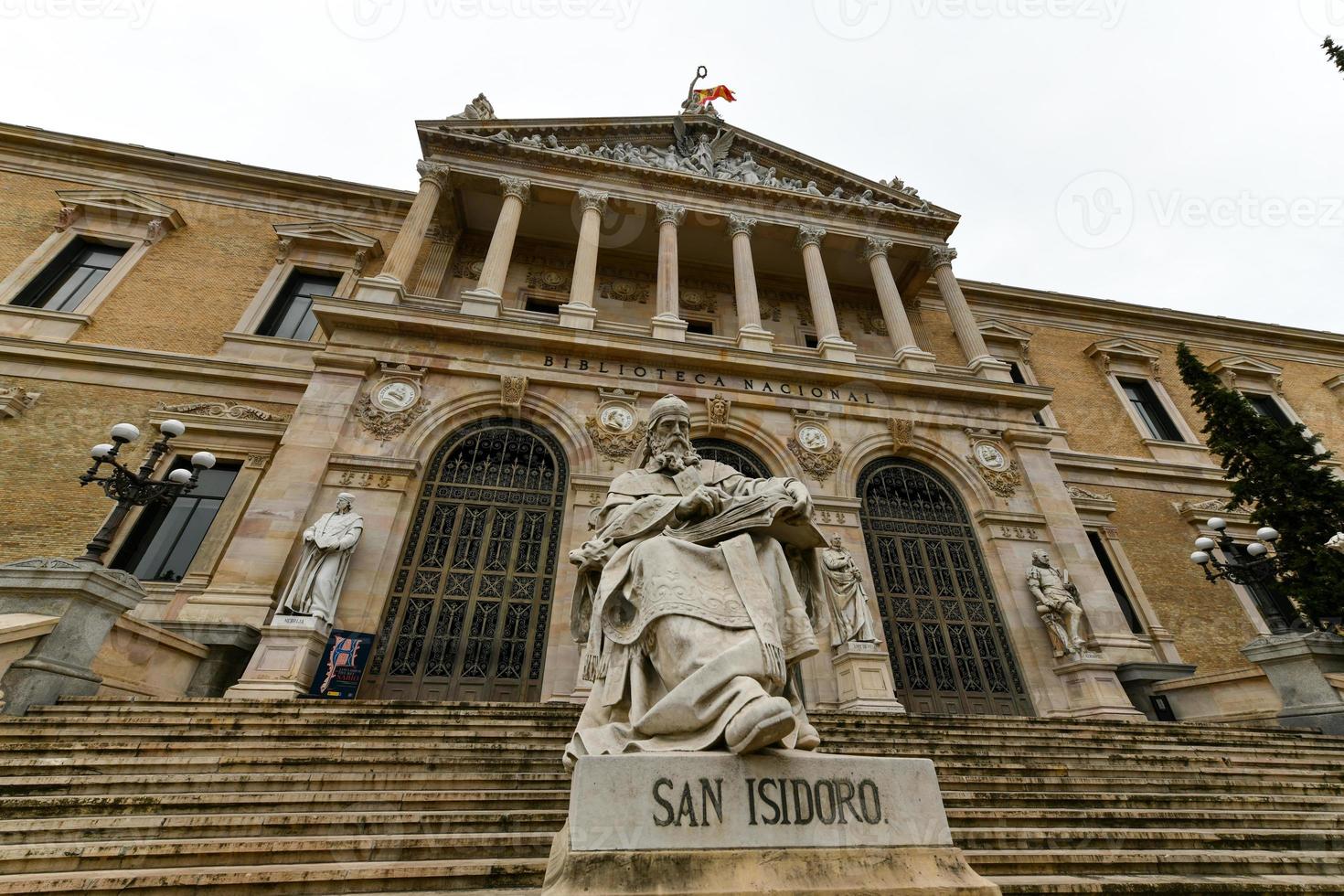 nationell bibliotek av Spanien biblioteca nacional de espana är en större offentlig bibliotek, största i Spanien och ett av största bibliotek i de värld. den är belägen i madrid, på de paseo de recoletos. foto