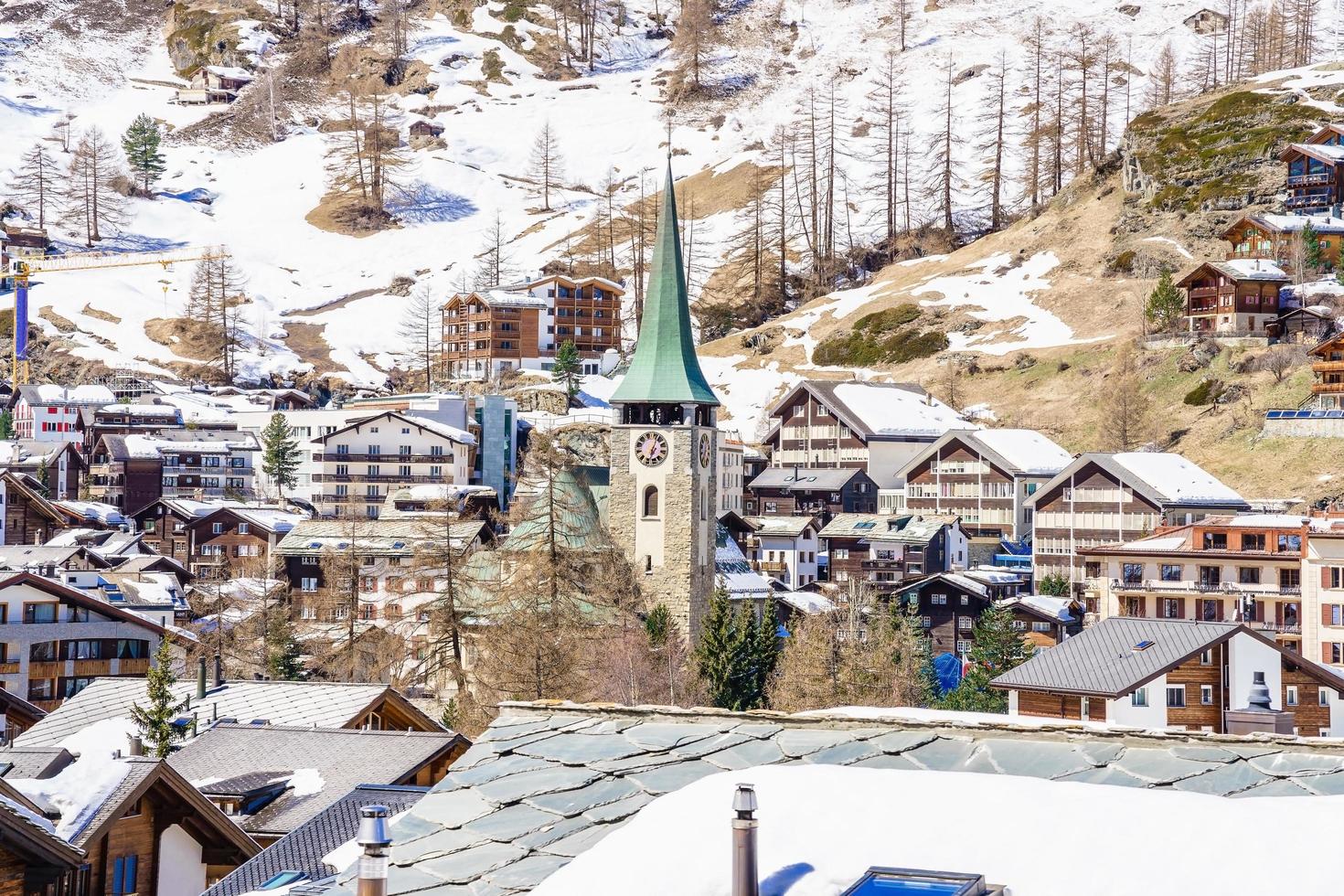 vacker utsikt över Zermatt, Schweiz foto