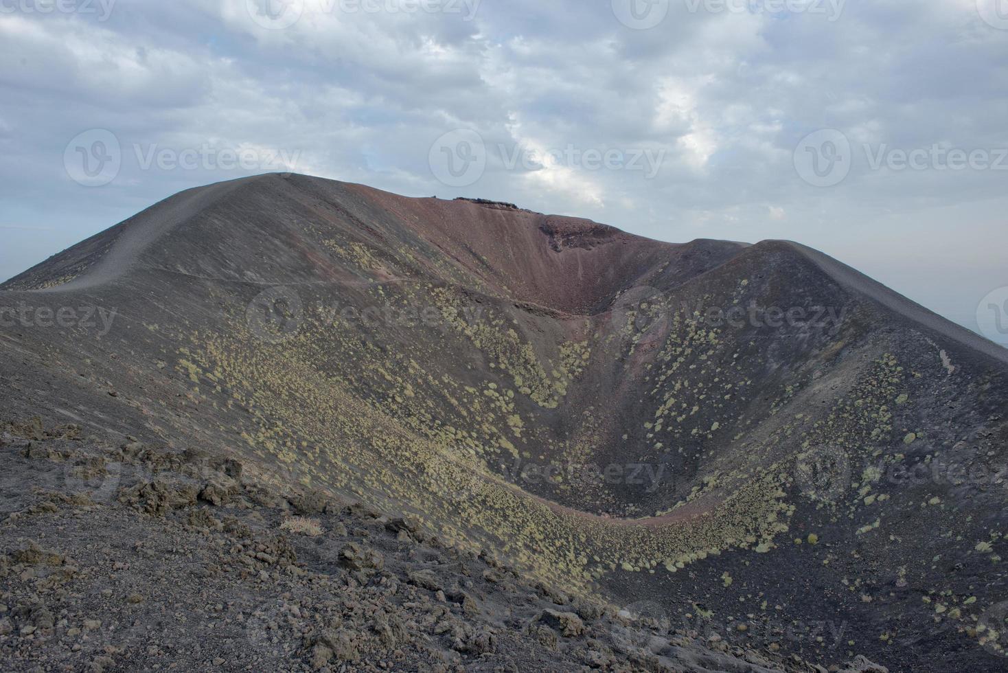 etna vulkan caldera foto