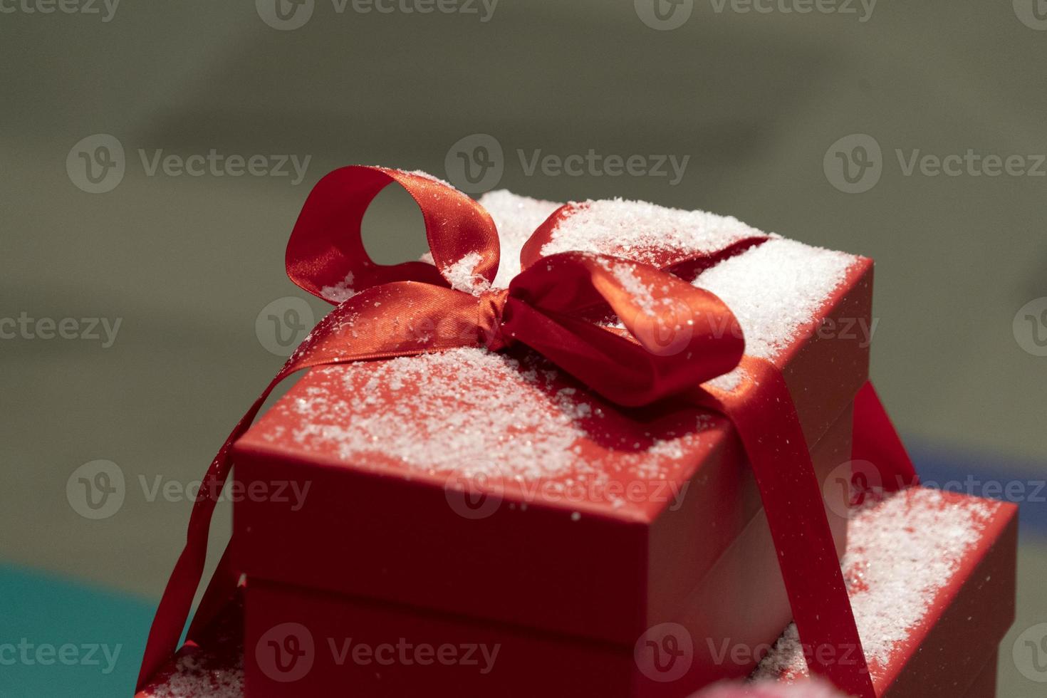 paris jul träd röd gåva låda dekoration detalj foto