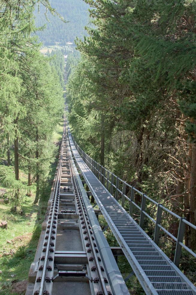 swiss berg kuggstång och drev järnväg foto