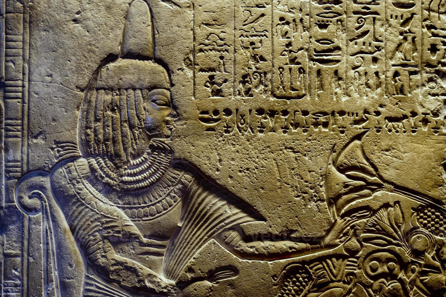 egypten hieroglyphics i dal av kungar foto