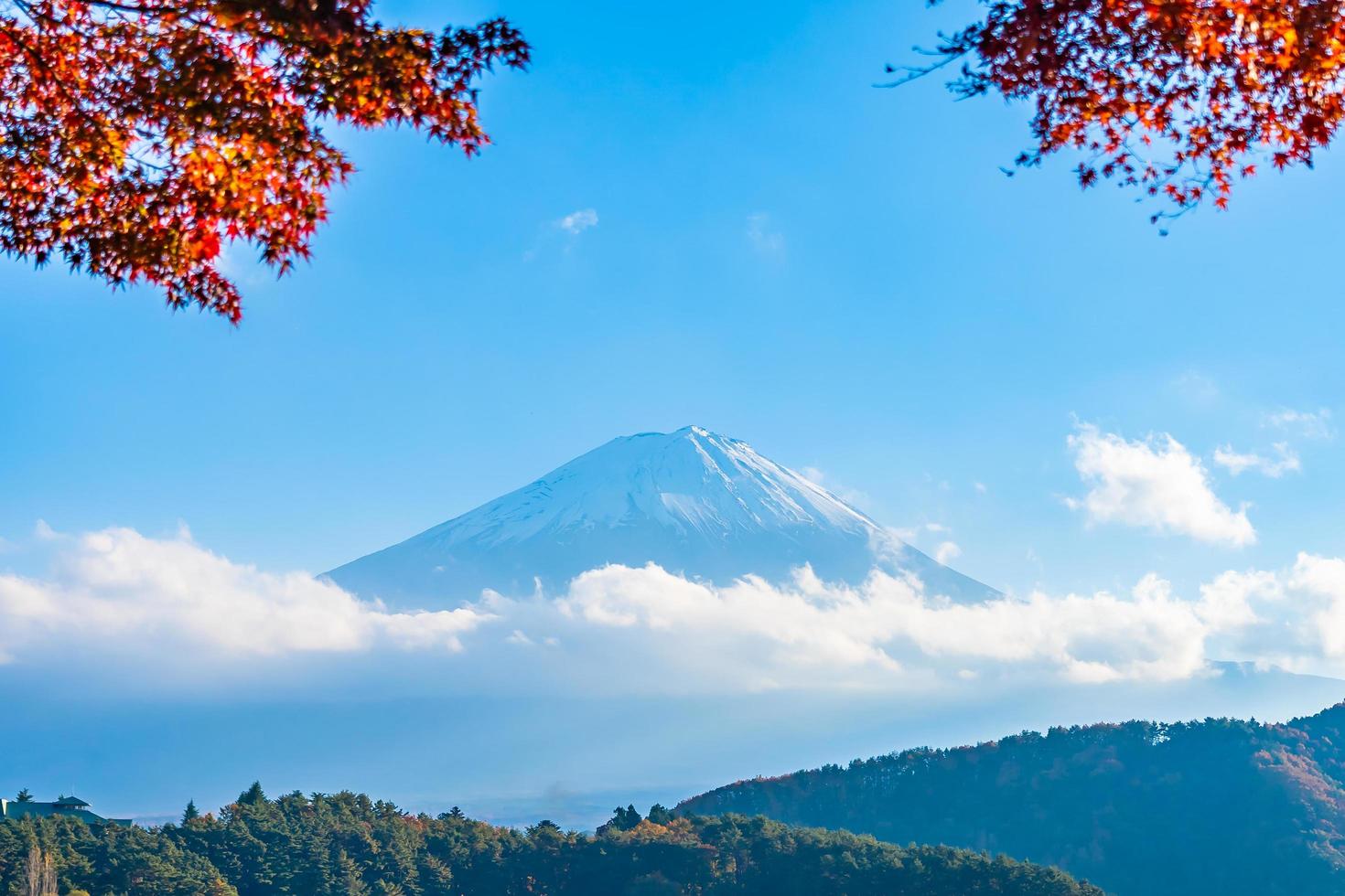 landskap vid Mt. fuji i japan på hösten foto