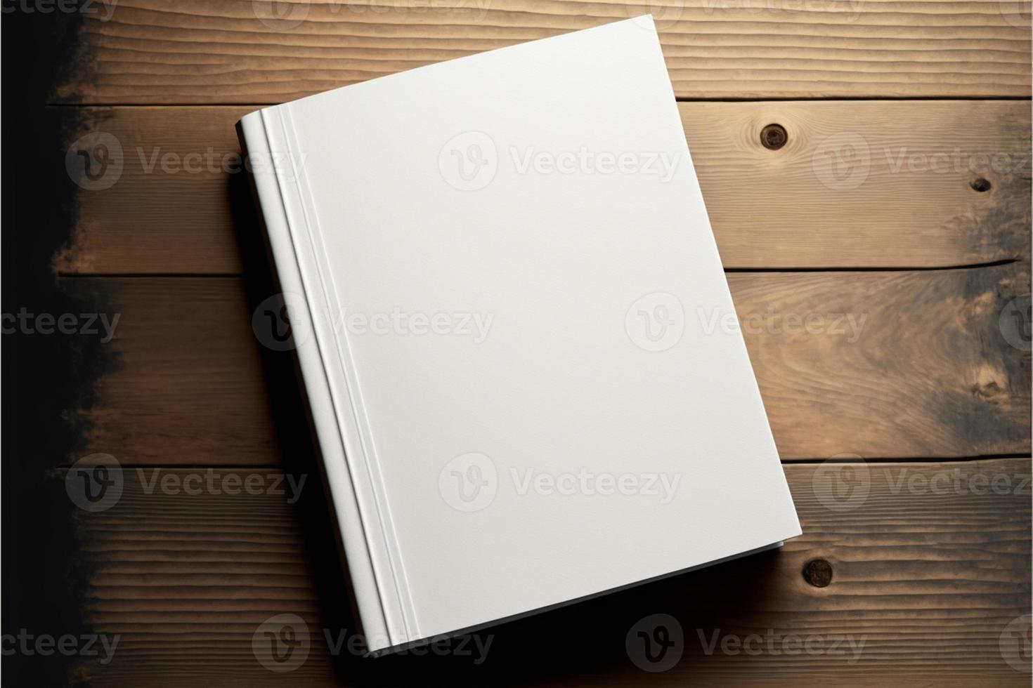 tom vit falsk upp bok på trä- bakgrund foto
