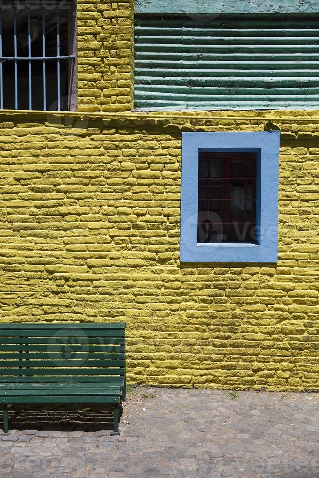 färgglad fasad från caminito i la boca, buenos aires, argentina foto