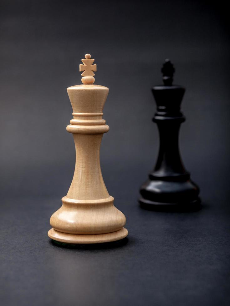 två schackpjäser foto