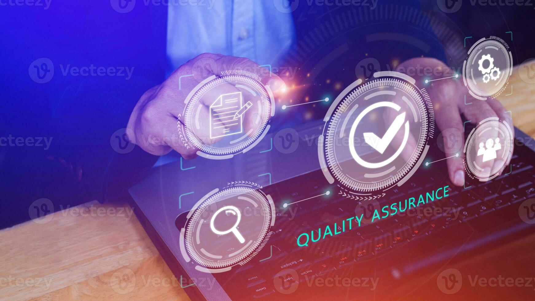 kvalitet försäkran kontrollera standarder, standarder och certifiering koncept, garanterat kvalitet garanterat service standard internet teknologi företag begrepp. foto
