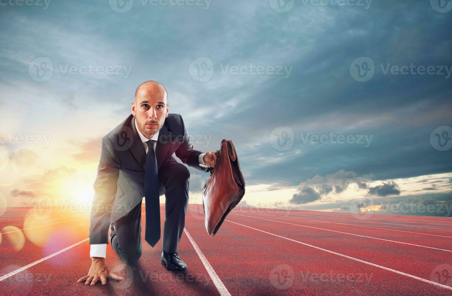 affärsman handlingar tycka om en löpare. konkurrens och utmaning i företag begrepp. foto