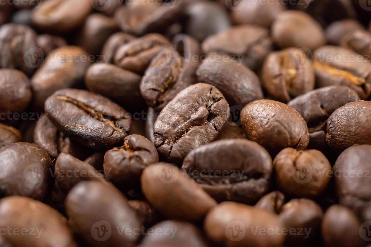 färsk rostad brun kaffe bönor bakgrund foto