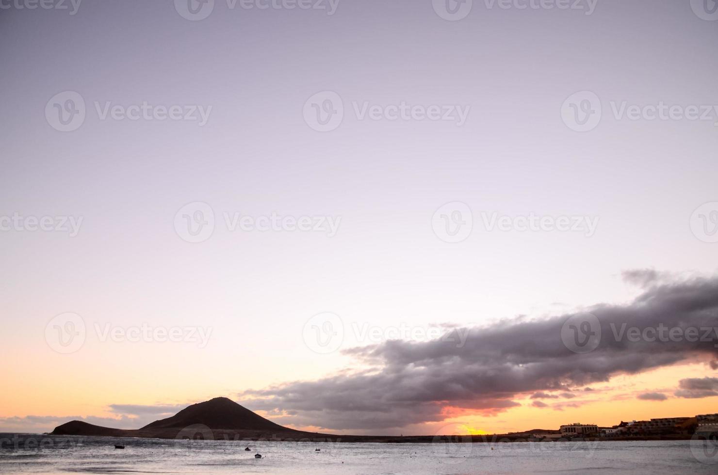 naturskön kust se foto