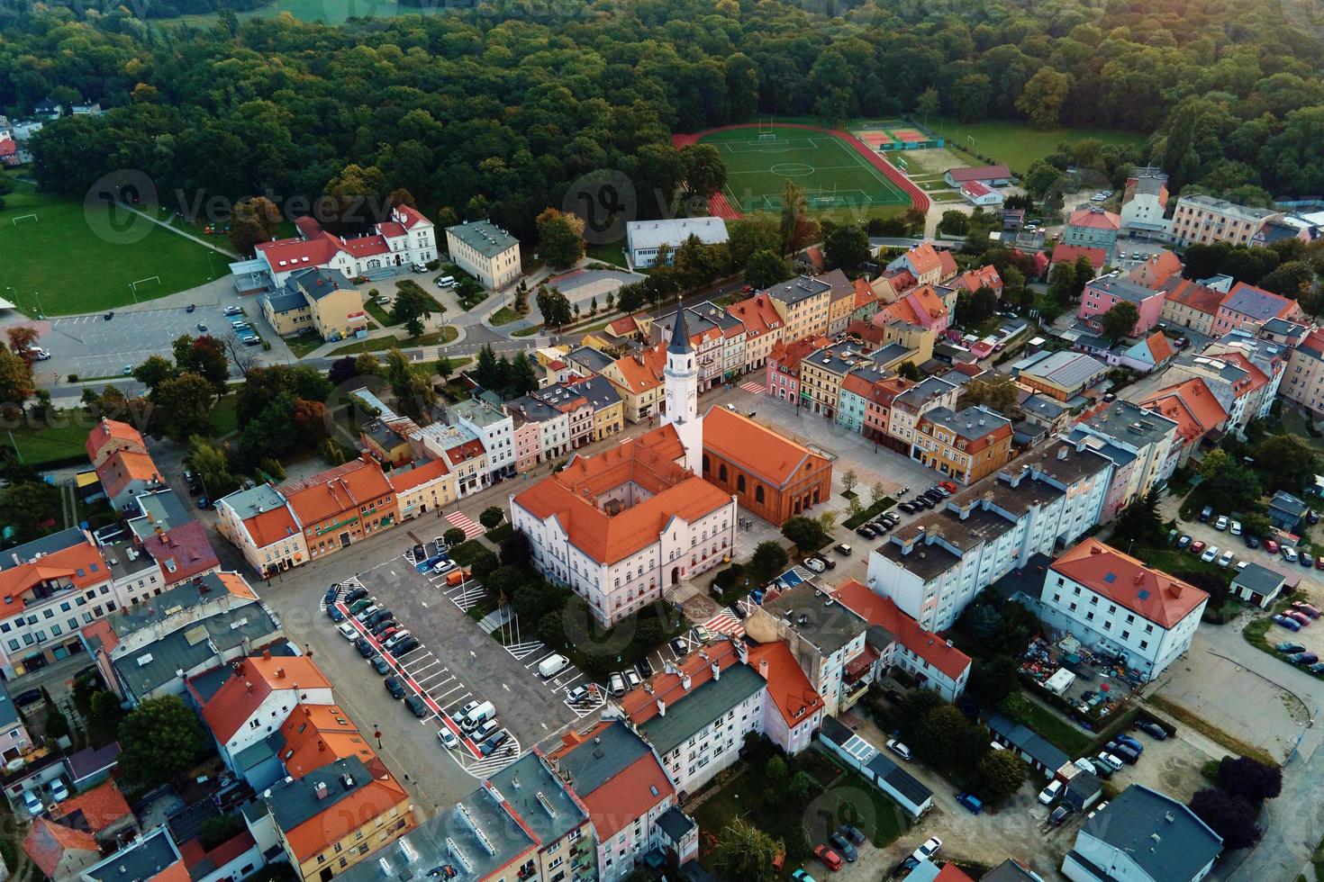 stadsbild av små europeisk stad, antenn se foto