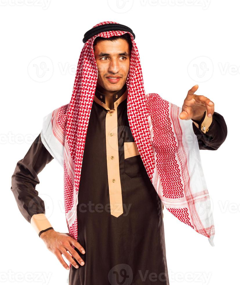 arab man brådskande virtuell knapp på vit foto