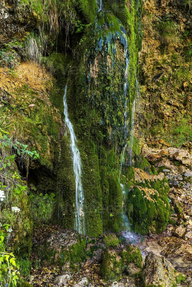 gostilje vattenfall vid zlatibor berg i Serbien foto