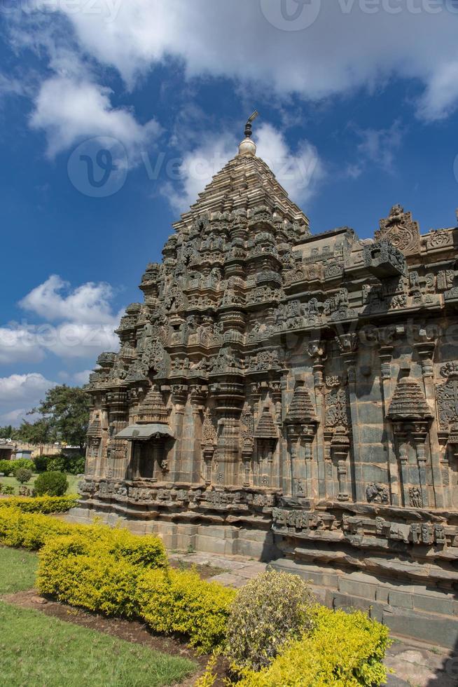 mahadeva tempel tillägnad till herre shiva i itagi i koppla, karnataka, Indien foto