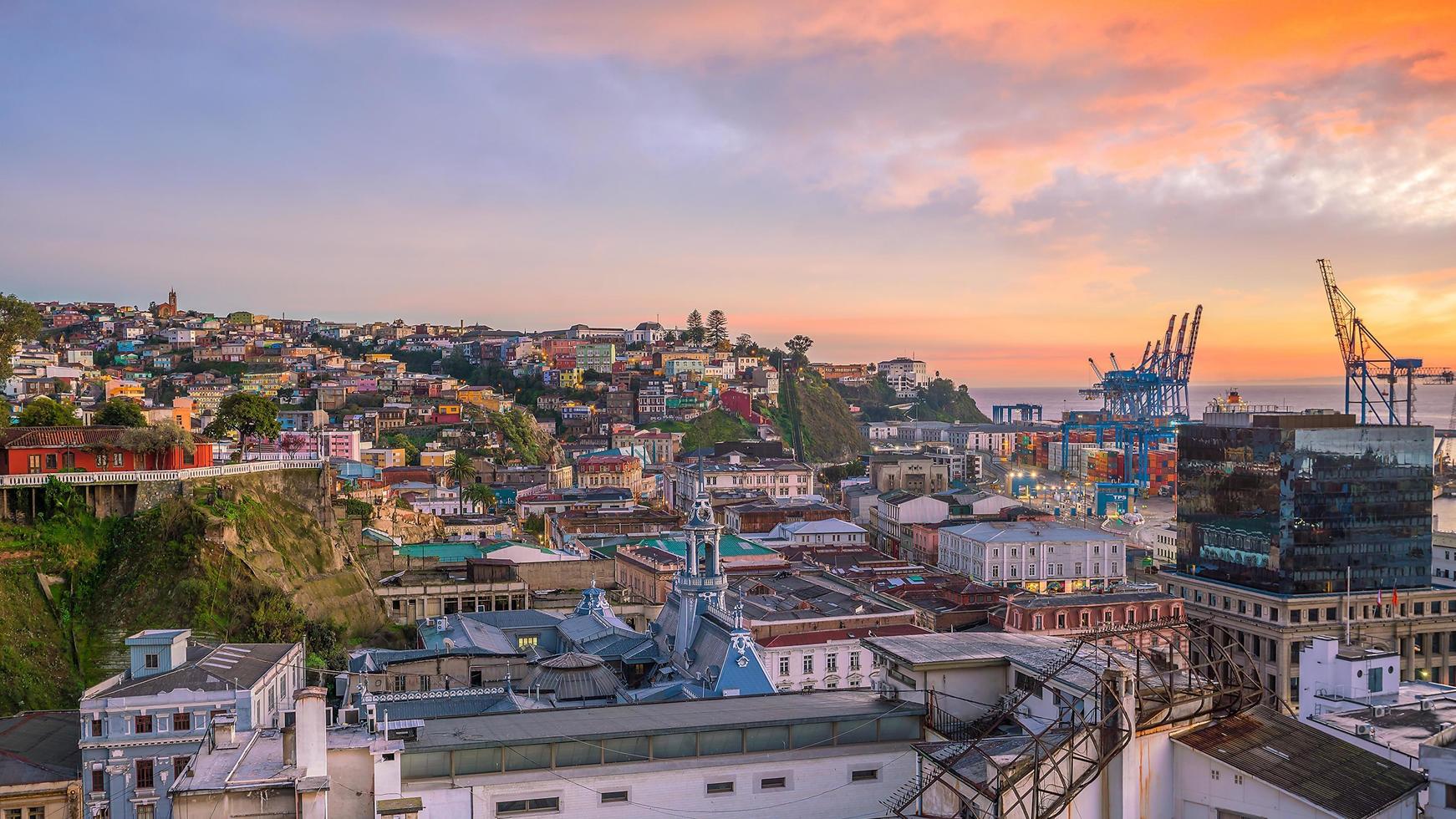 det historiska kvarteret Valparaiso i Chile foto