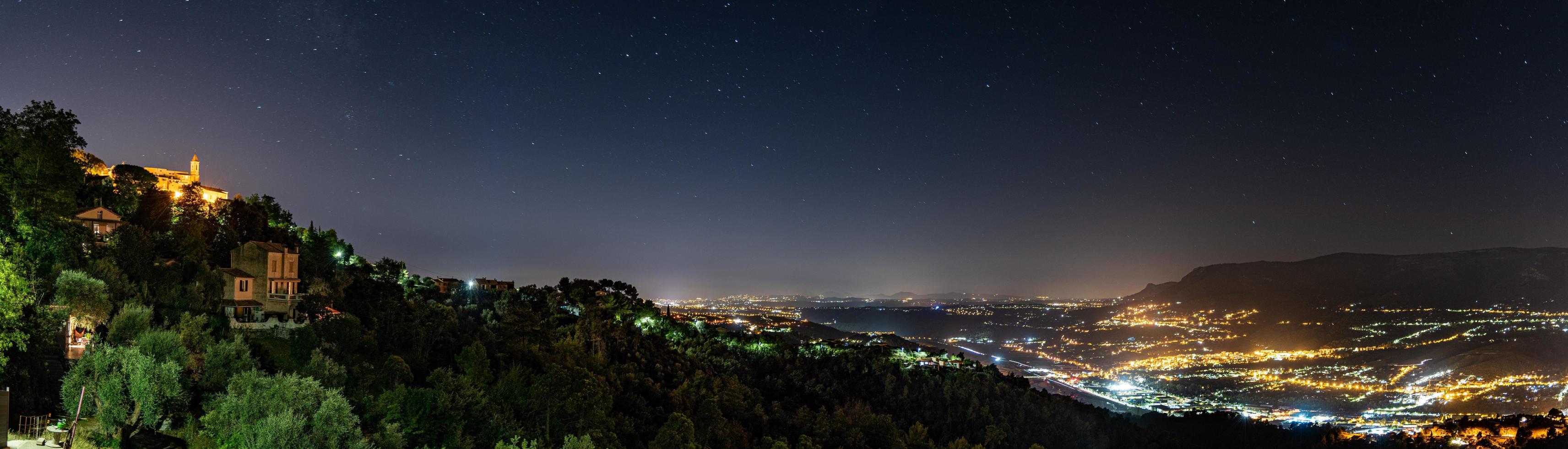 panorama på södra Frankrike trevligt foto