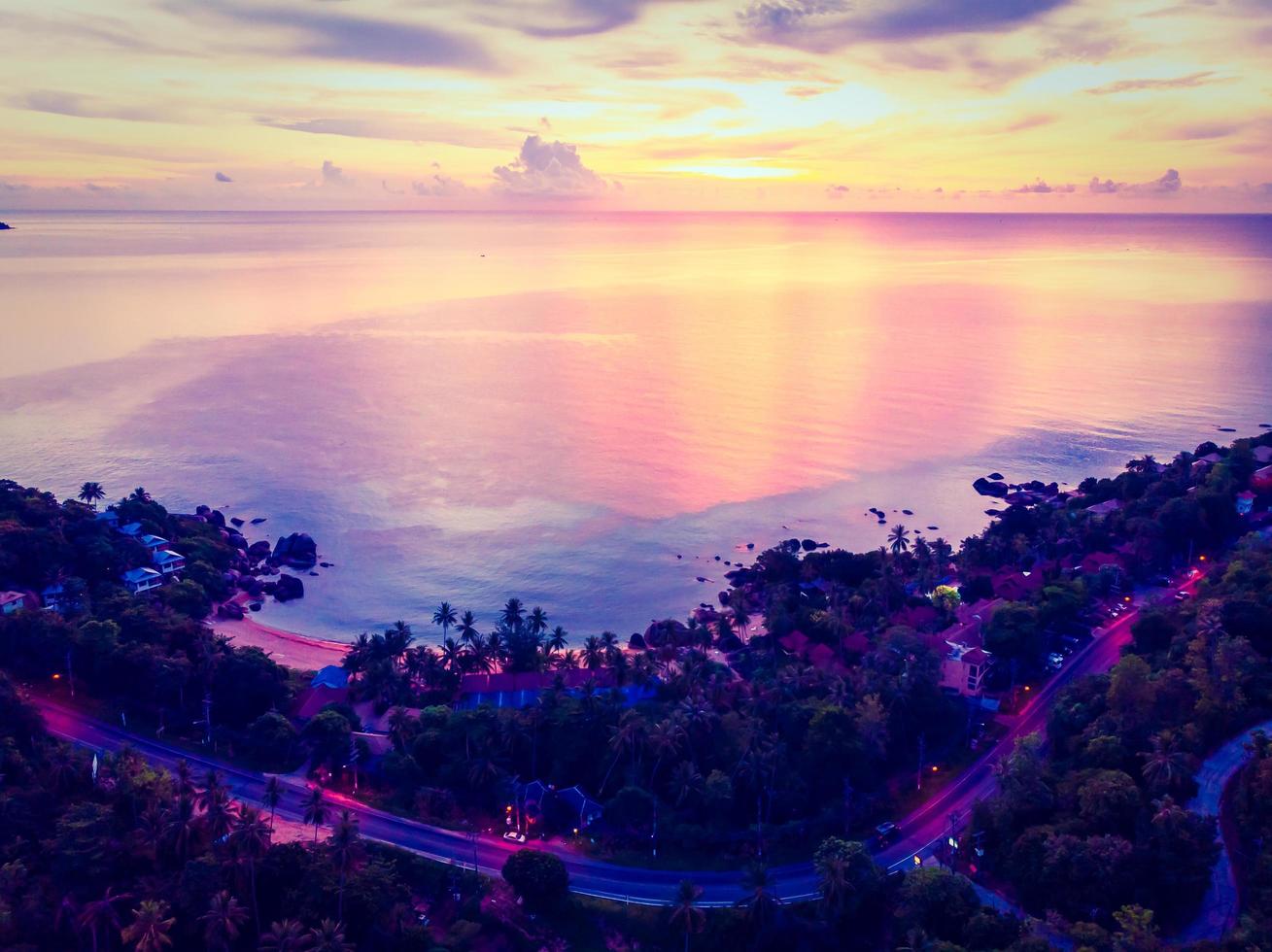 Flygfoto över havet på Koh Samui Island, Thailand foto