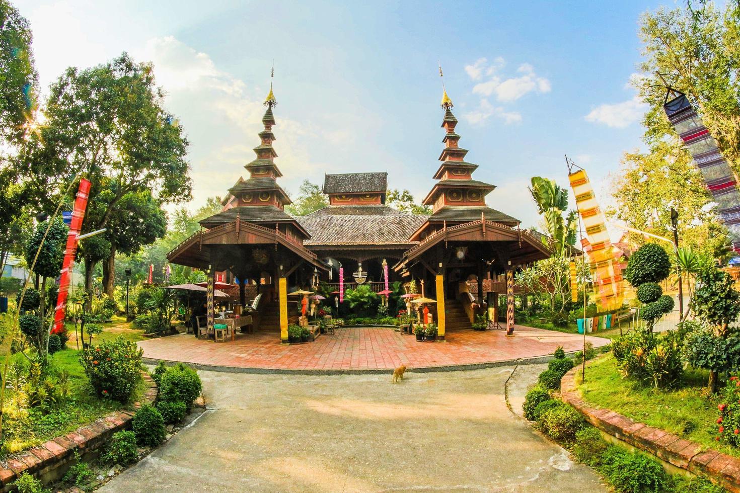 wat jom sawan i phrae, thailand foto