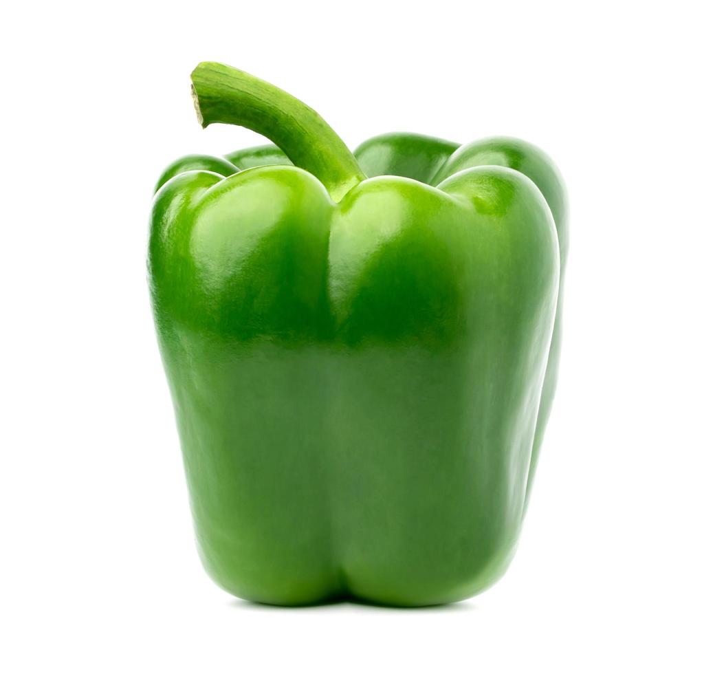 grön ljuv klocka peppar isolera på vit backgroud foto