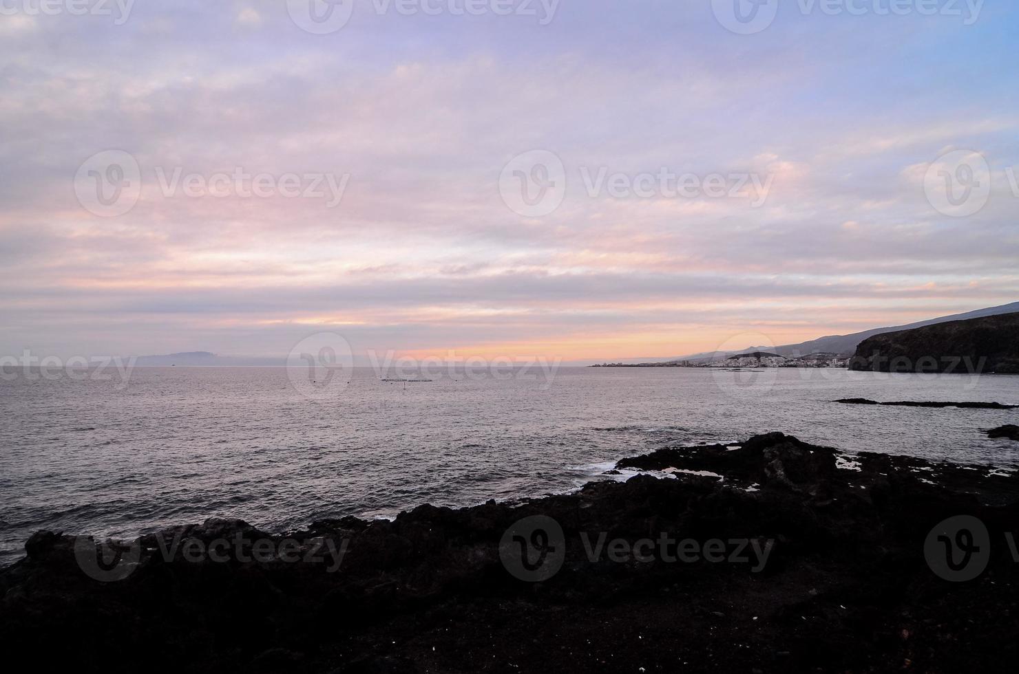 naturskön kust se foto