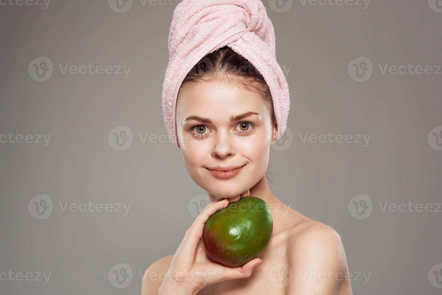 leende kvinnor bar axlar klar hud mango exotisk foto