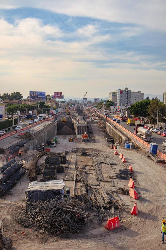 queretaro, mexico - Mars 25 2023 - status av de ombyggnad bearbeta av 5 de febrero aveny foto