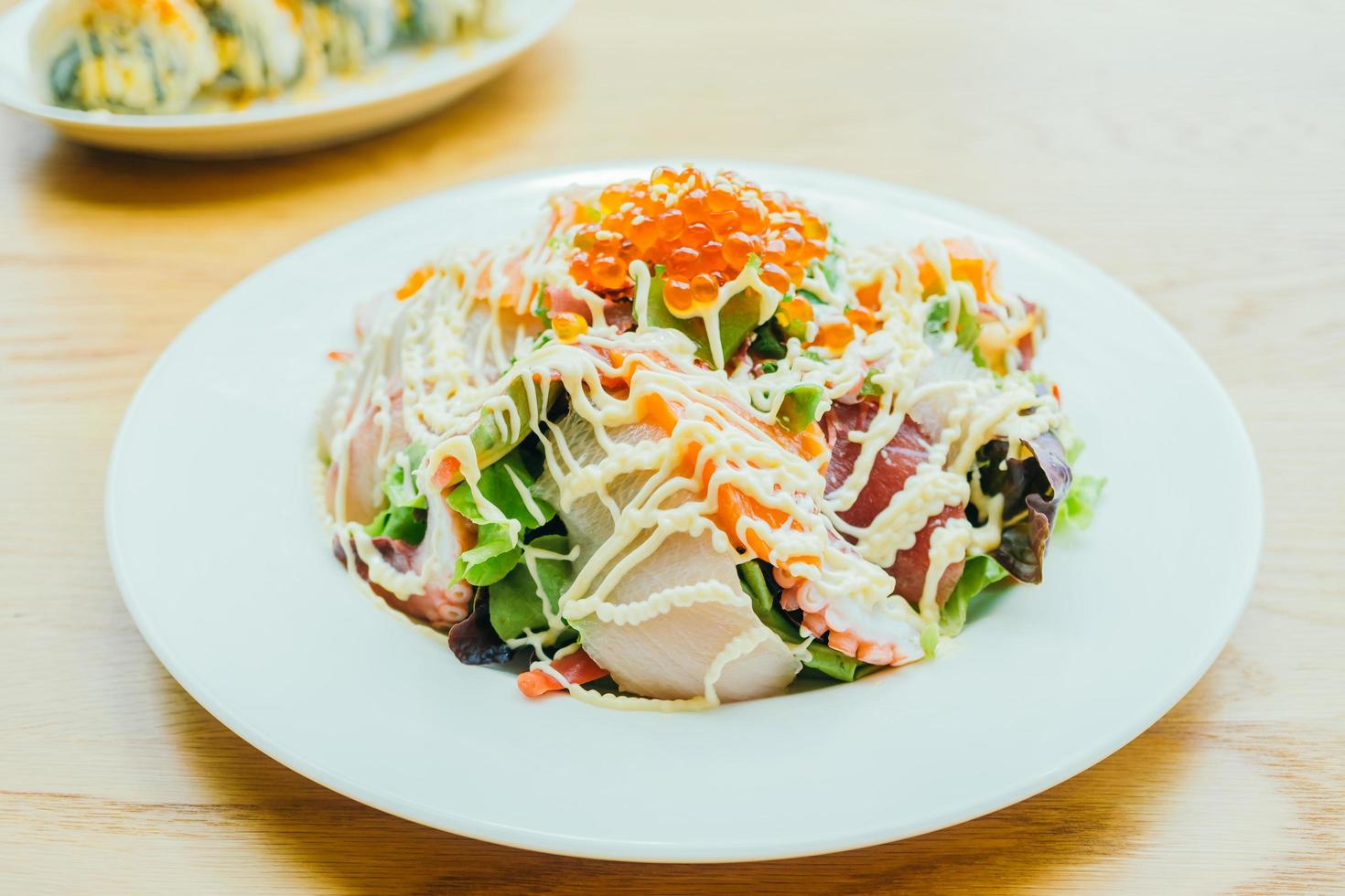 skaldjur sashimi sallad foto