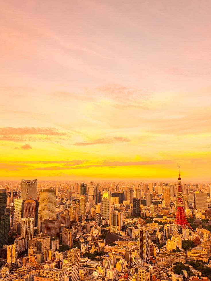 Tokyo stad vid solnedgången foto