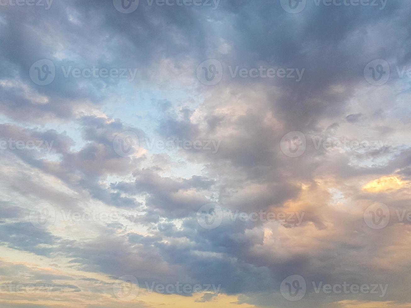 himmel med moln landskap bakgrund foto