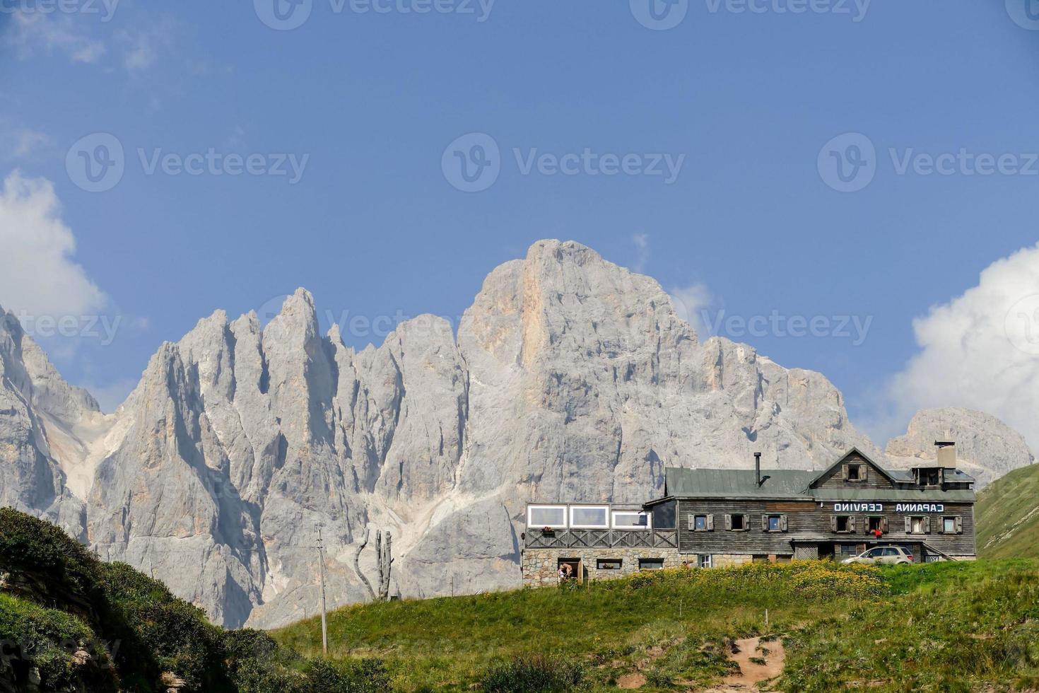 naturskön bergsutsikt foto