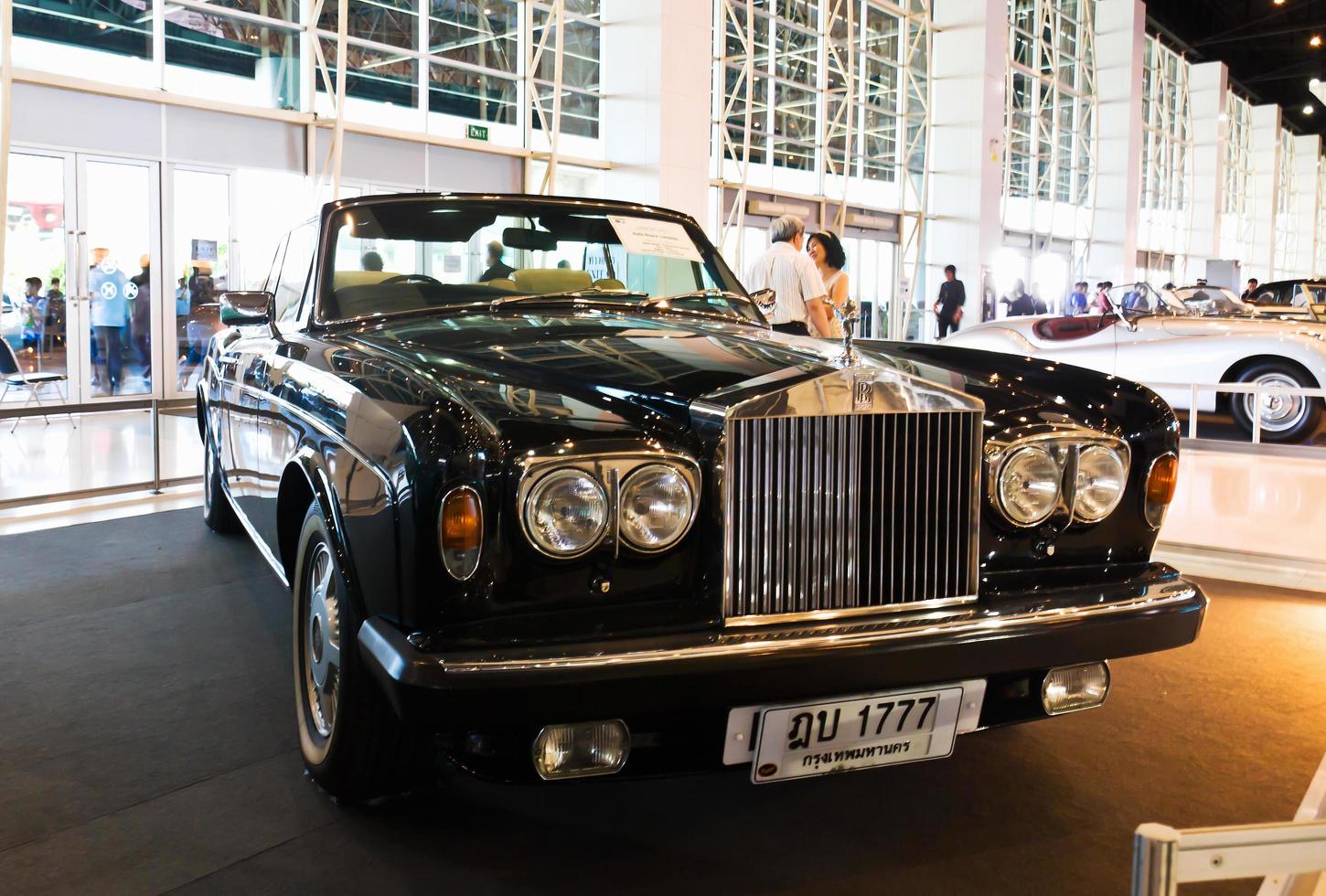 rullar royce corniche tillverkad i bra Storbritannien, år 1982 foto