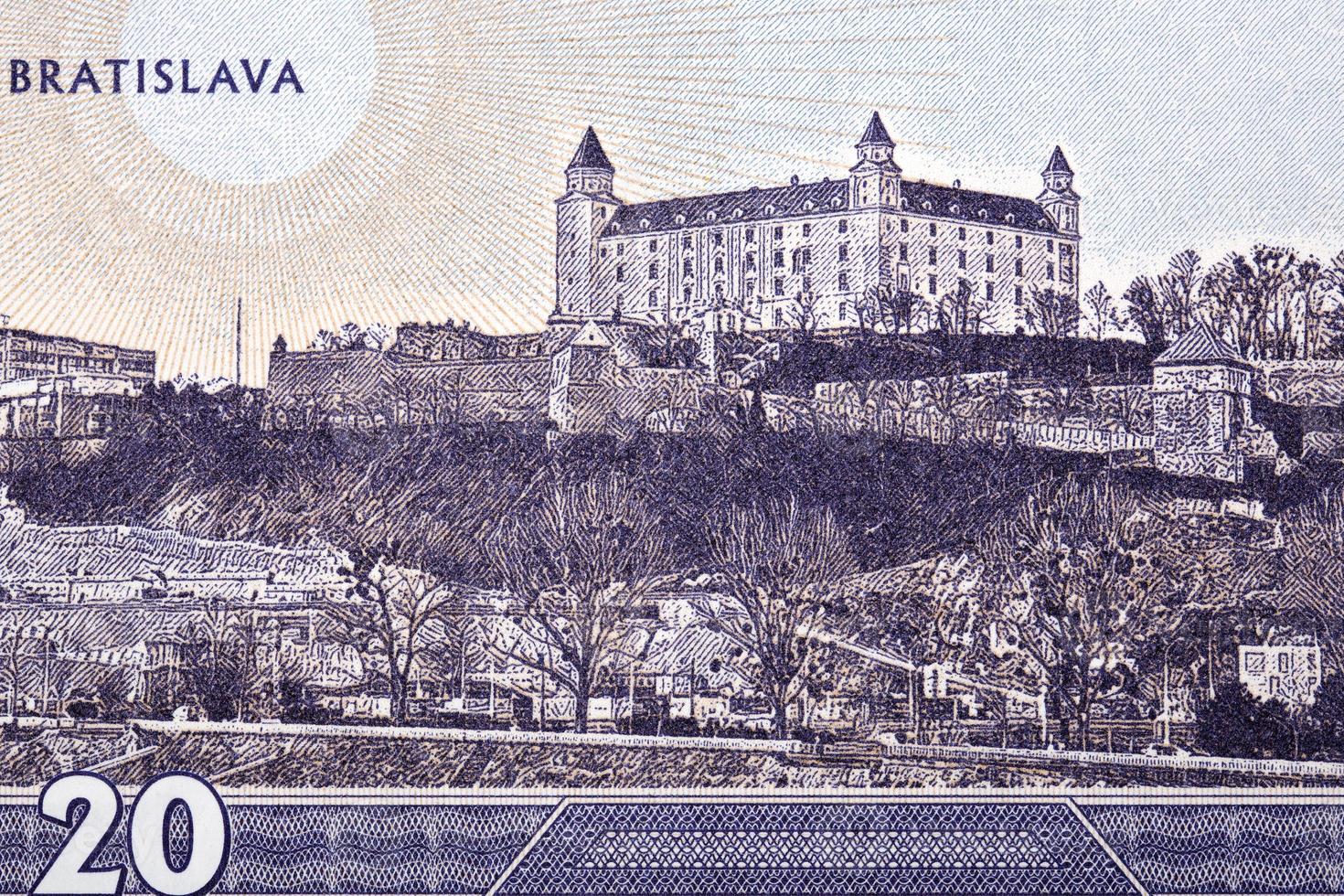bratislava slott från slovakiska pengar foto