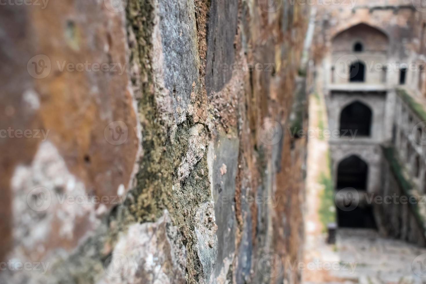 agrasen ki baoli - steg väl belägen i de mitten av connaught placerad ny delhi Indien, gammal gammal arkeologi konstruktion foto