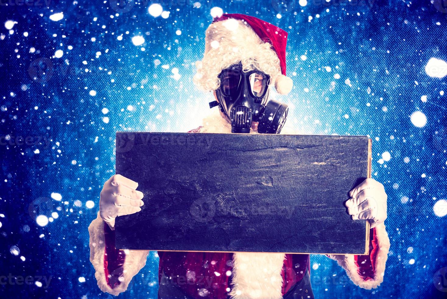 santa med gas mask foto