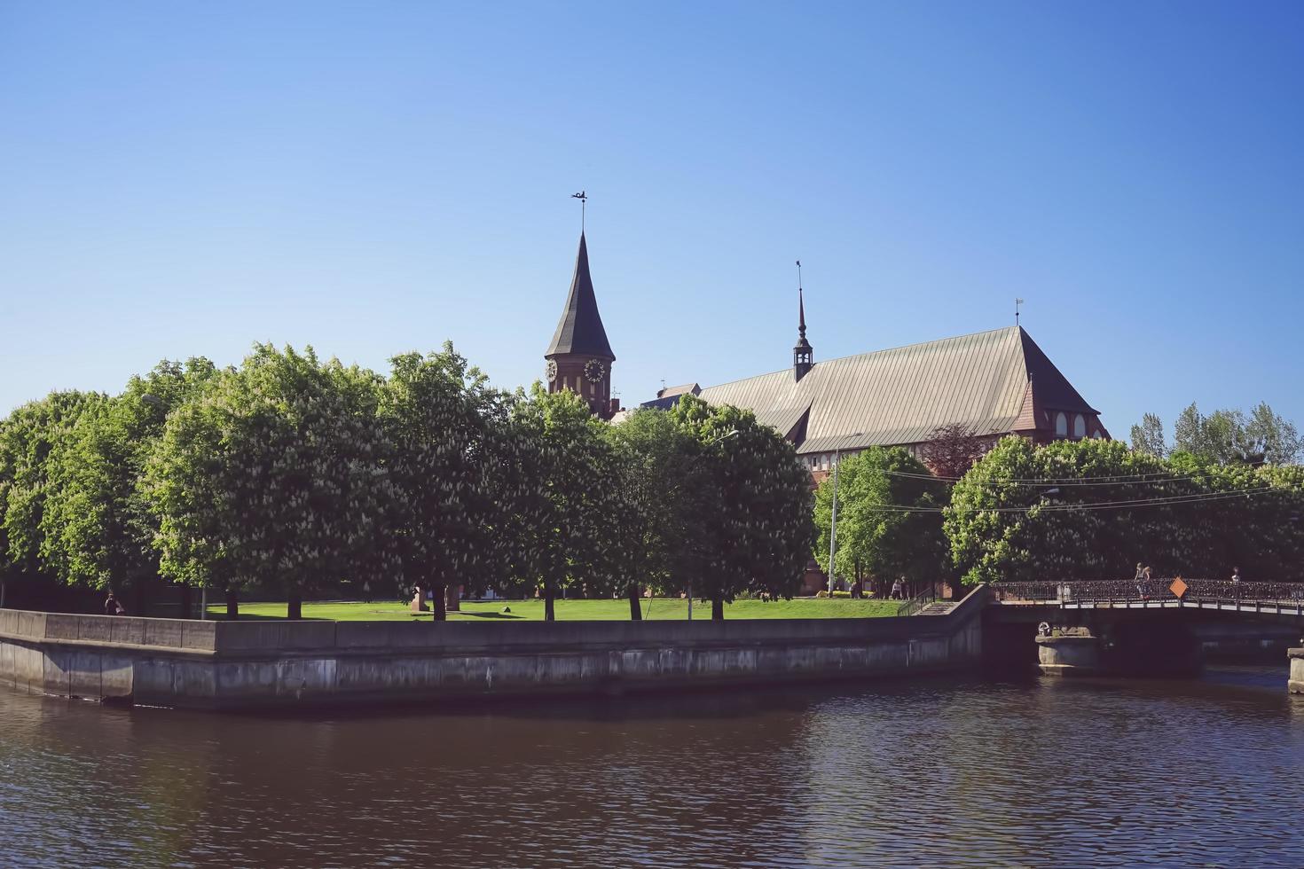 stadslandskap med utsikt över arkitektur och attraktioner. foto