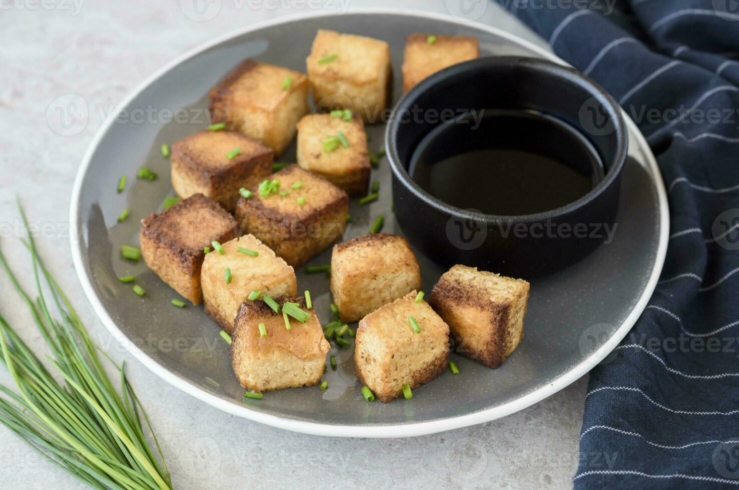 salt och vinäger tofu foto