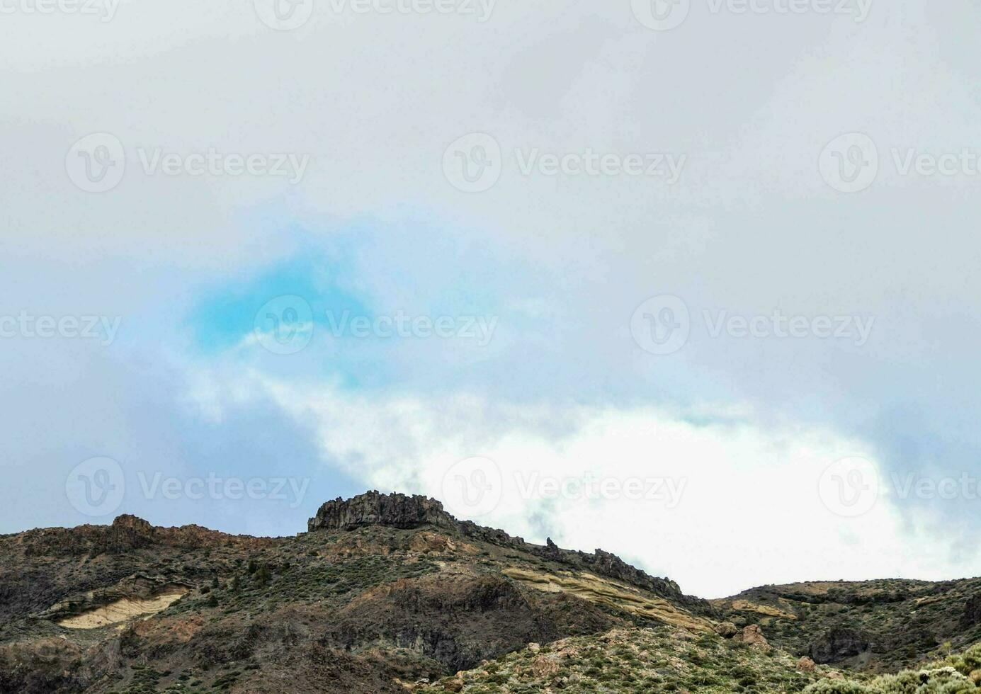 naturskön bergsutsikt foto