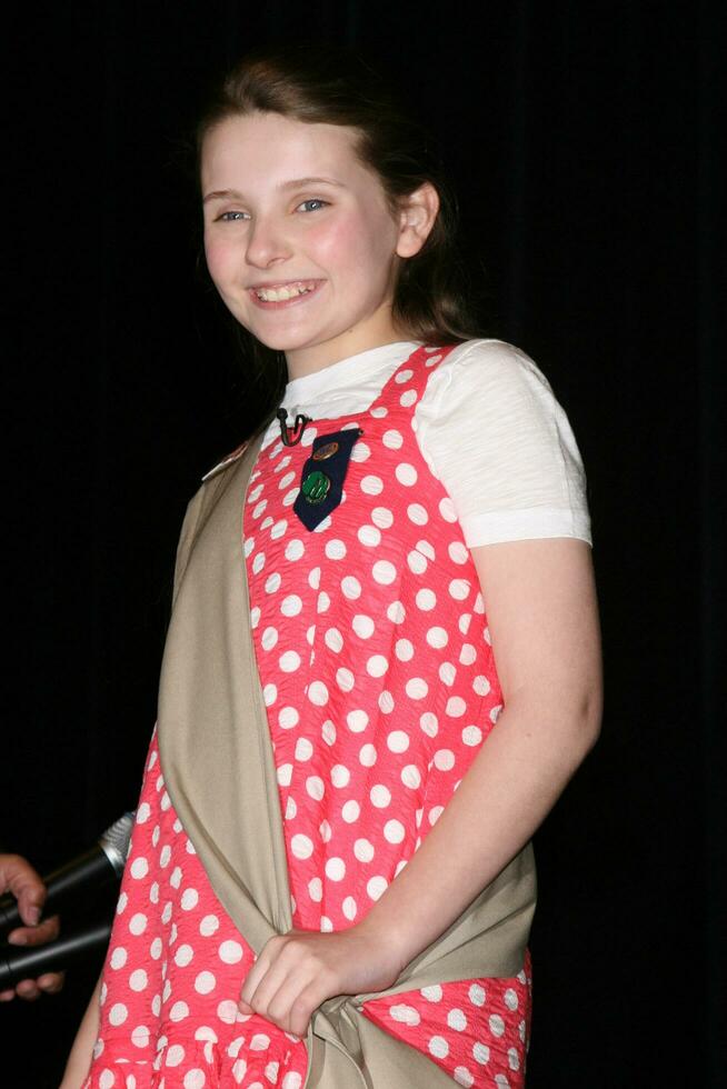 abigail breslin efter henne induktion in i de flicka spejdare av de usazanuck teater 20:e århundrade räv lotcentury stad ca Mars 26 20082008 foto