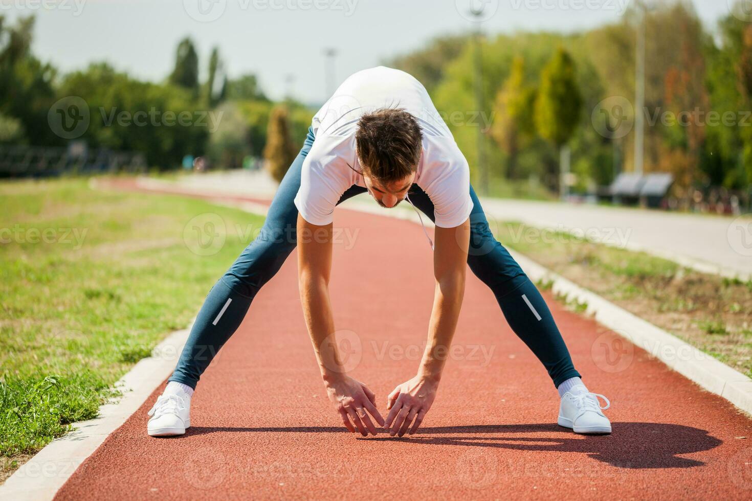 en man på en löpning Spår foto