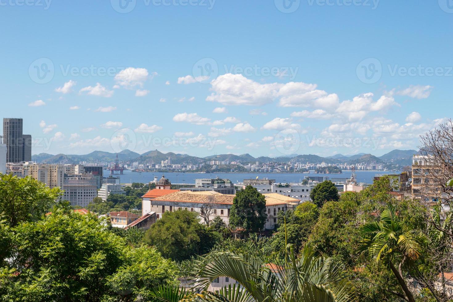 centrala Rio de Janeiro, sett från toppen av Santa Teresa-området foto