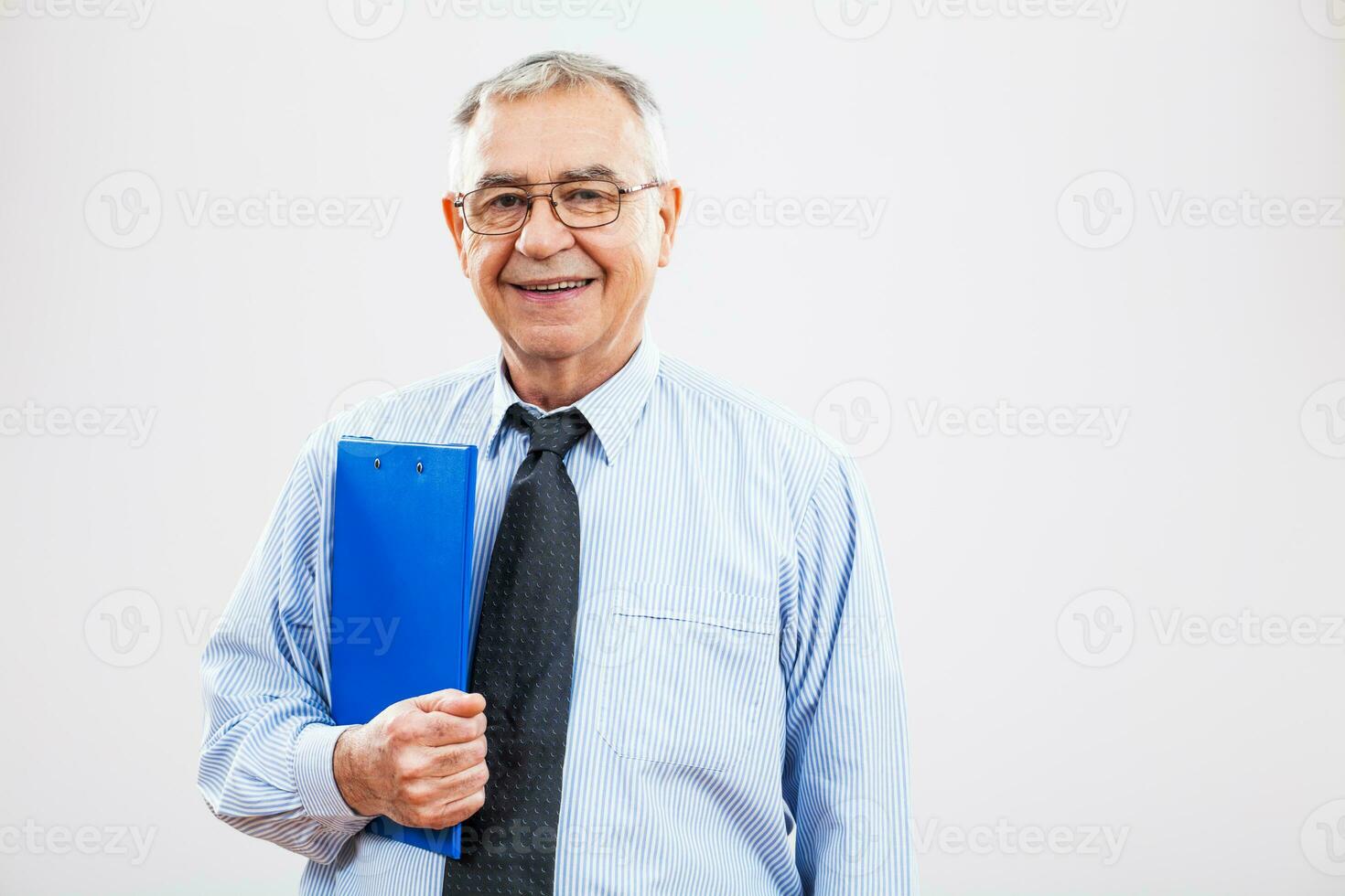 porträtt av en Lycklig senior affärsman foto