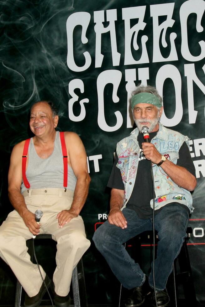 cheech marin Tommy chong cheech chong Tryck konferens i väst hollywood ca på juli 30 2008 2008 kathy hutchins hutchins Foto