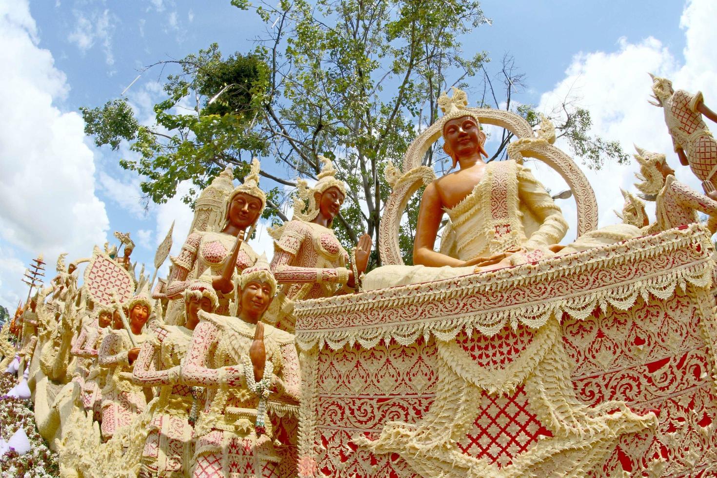 ljusvaxfestival i Ubon Ratchathani, Thailand foto