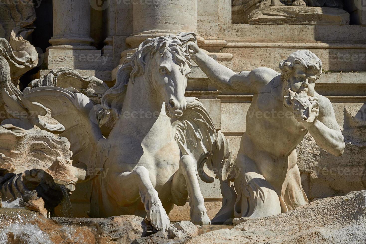 staty av Trevifontänen i Rom Italien foto