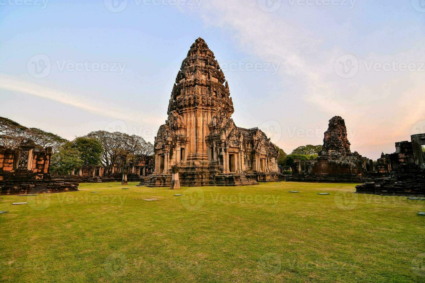 gammal buddist tempel i Asien foto