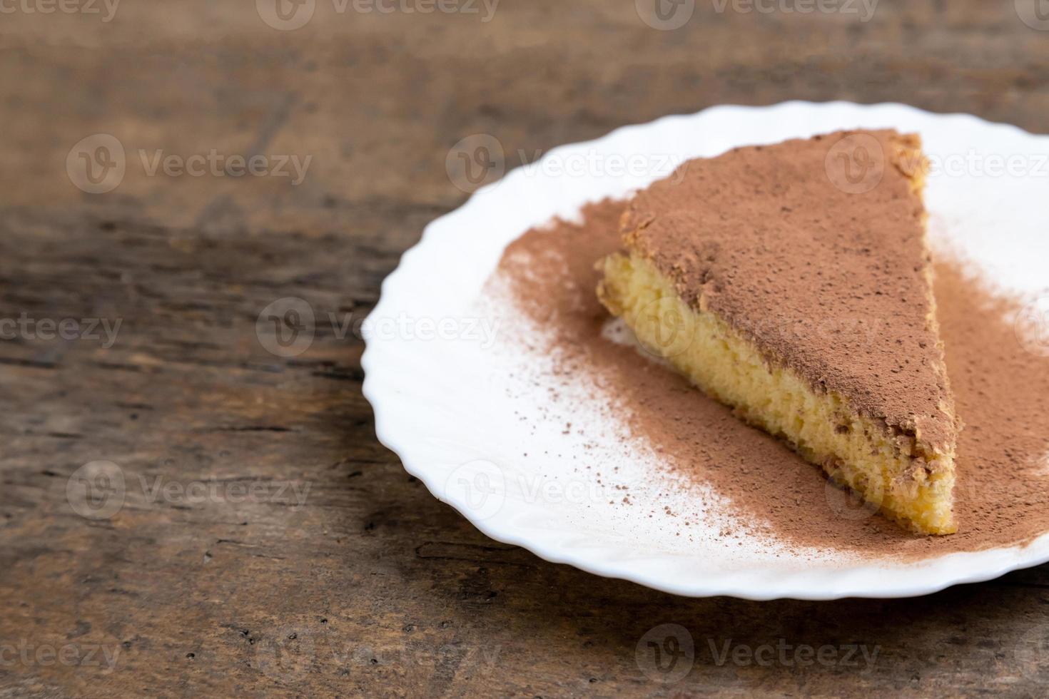 sockerkaka med grädde och mjölkchoklad foto