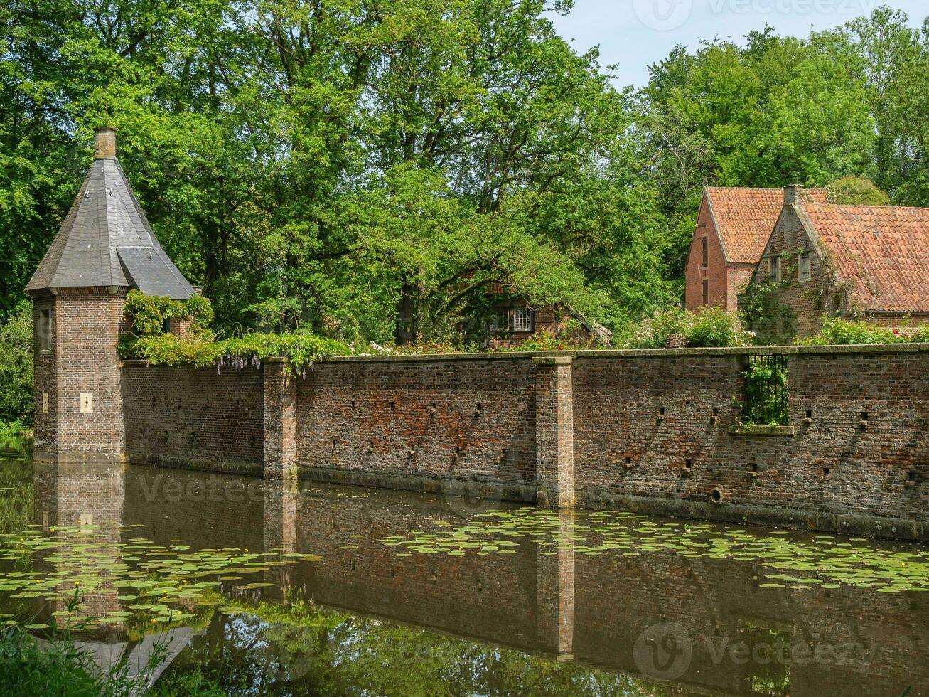 de slott av wellbergen i Westfalen foto