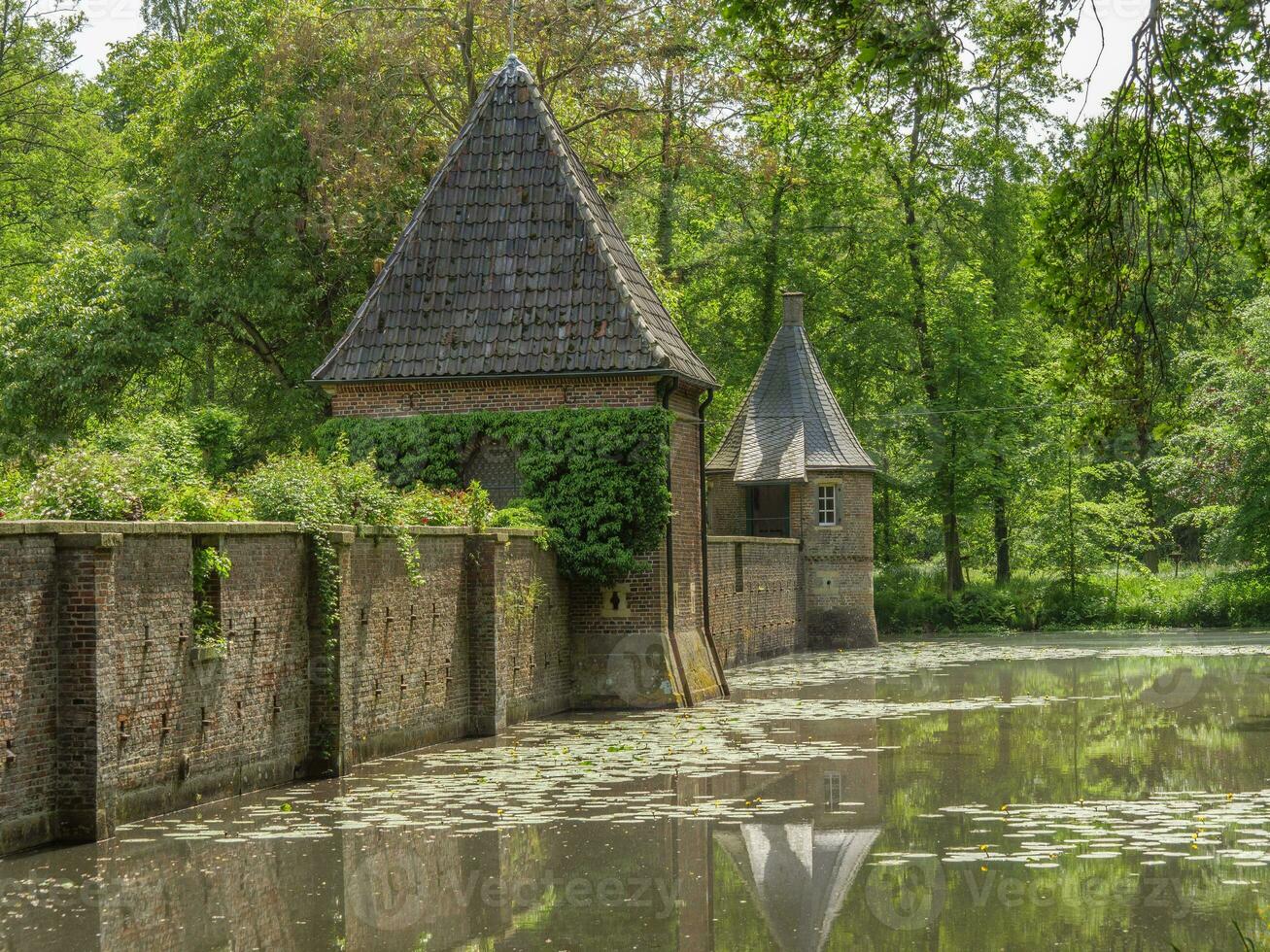 de slott av wellbergen i Westfalen foto