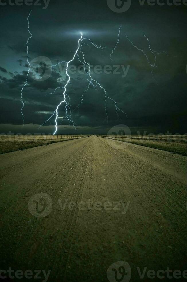 blixt- storm ett huvud foto